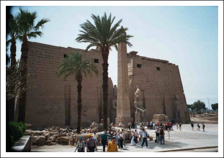 Luxor Eingang
